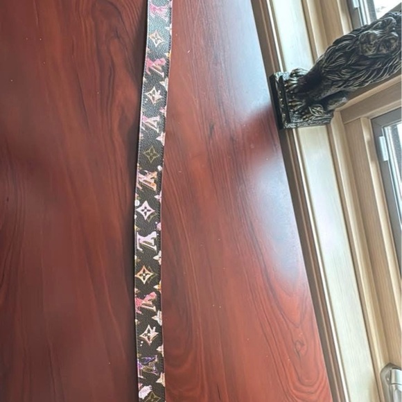 Louis Vuitton Aquarelle Belt - Picture 2 of 10